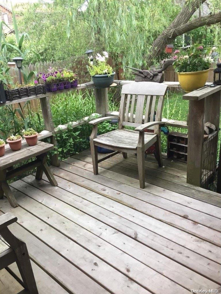 821 Evergreen Ocean Beach Ocean Beach, NY 11770