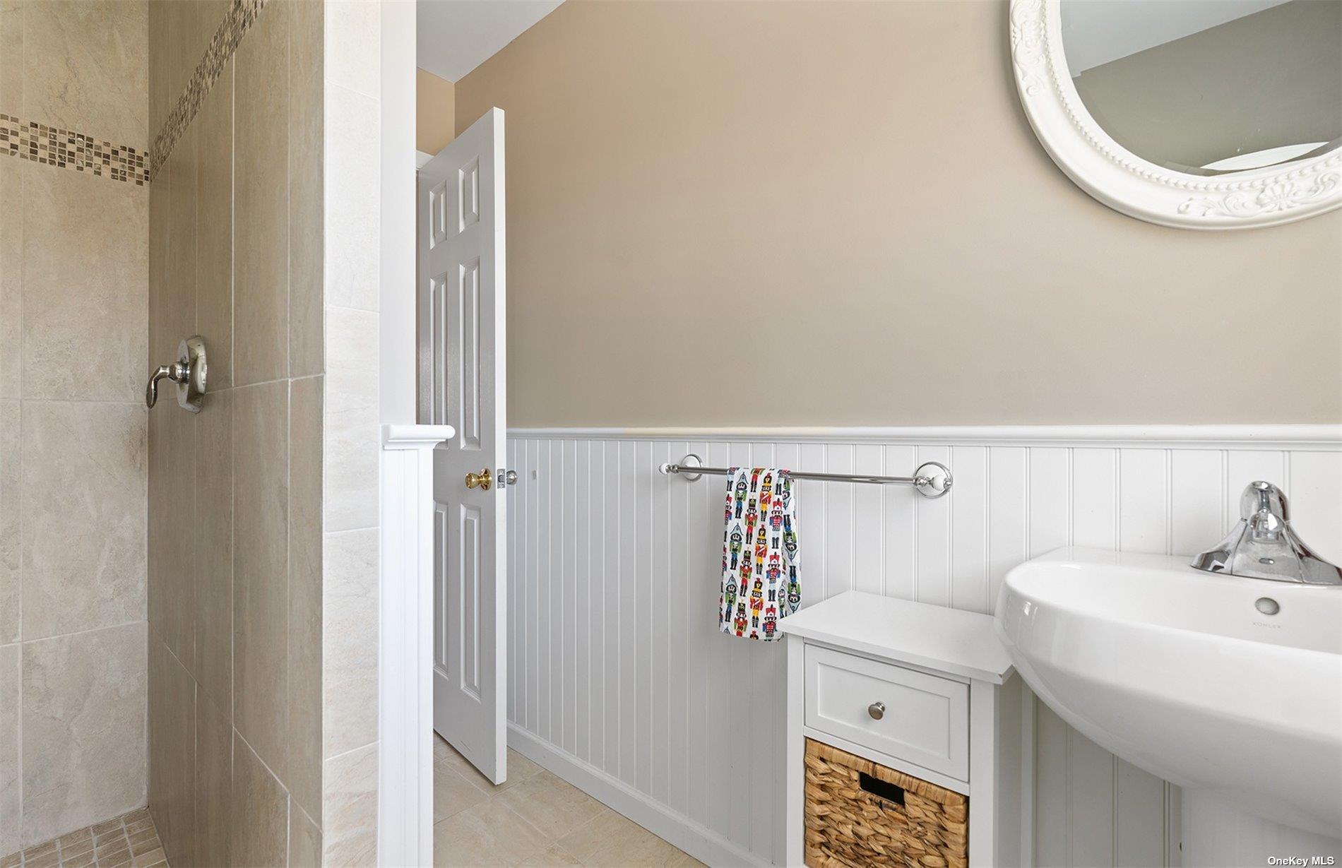 355 Midway Road Southold Southold NY 11971