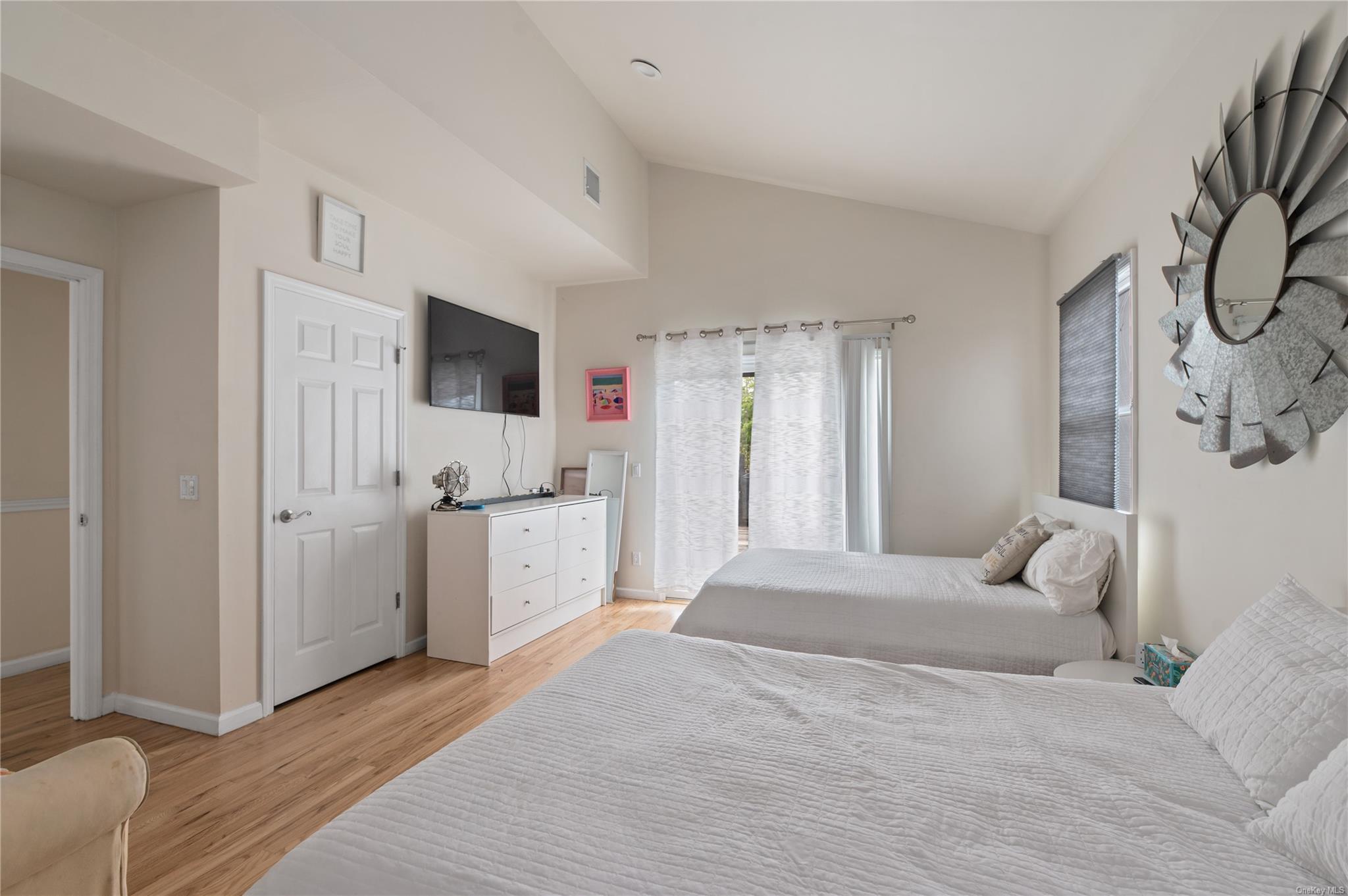 22 Bungalow Ocean Beach Ocean Beach, NY 11770