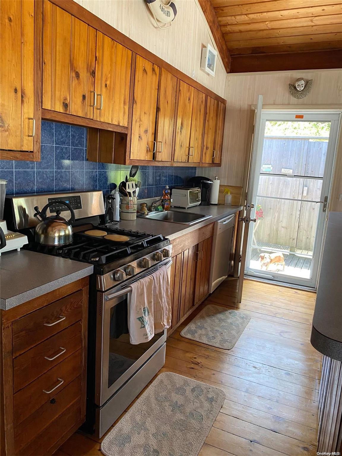 11 Seneca Street Ocean Bay Park, NY 11770