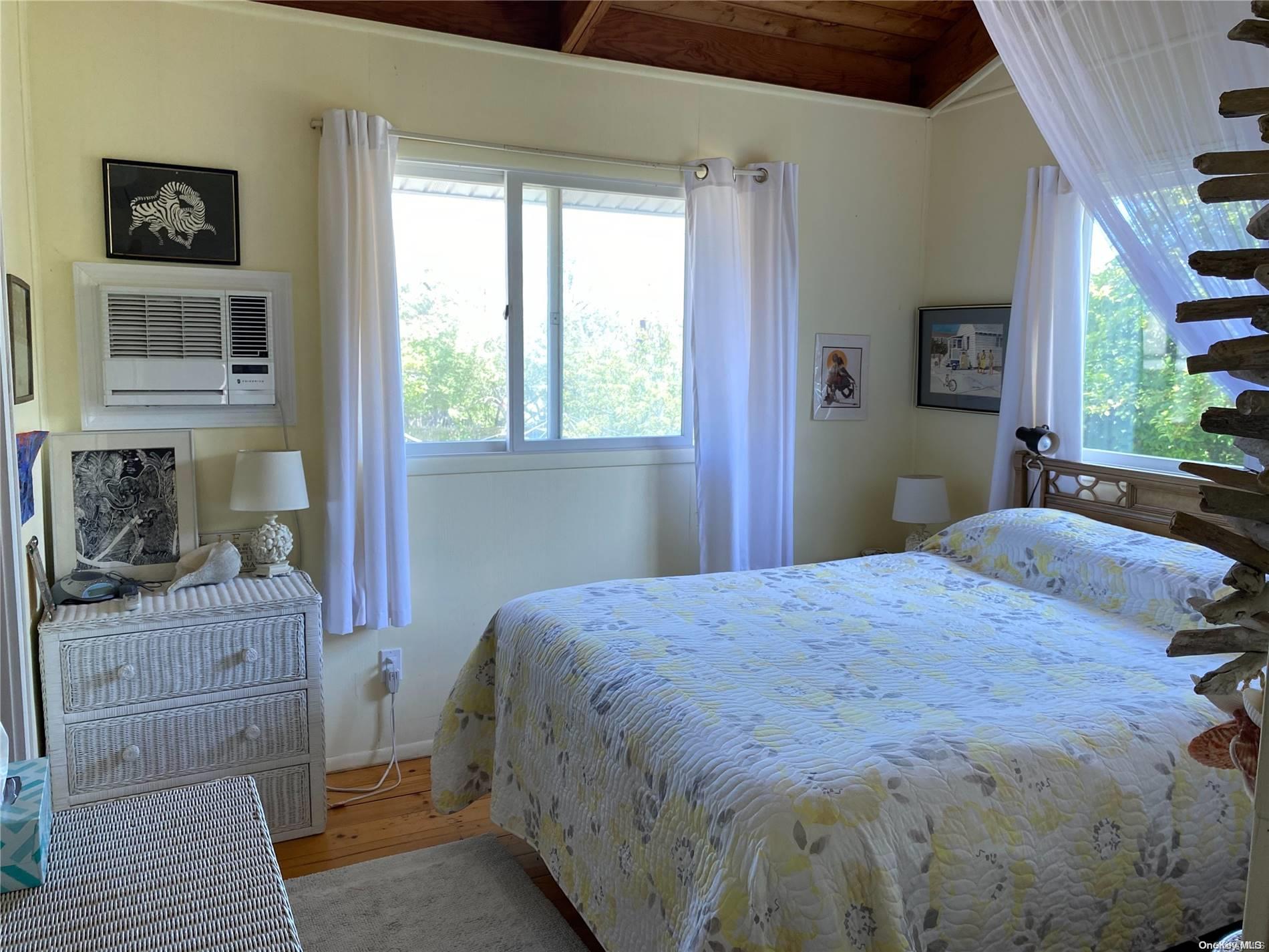 11 Seneca Street Ocean Bay Park, NY 11770