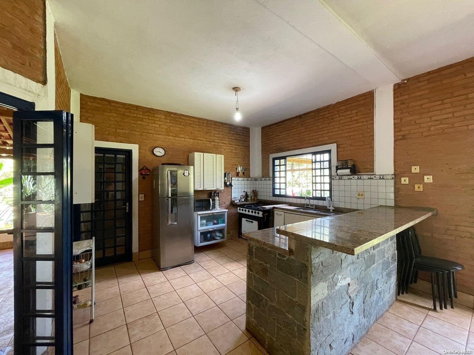 1505 Manoel Da Costa Out of NYC Call Listing Agent, NY 14400