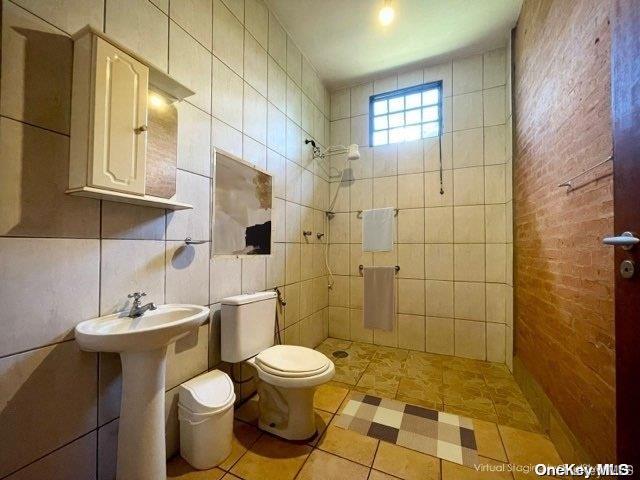 1505 Manoel Da Costa Out of NYC Call Listing Agent, NY 14400