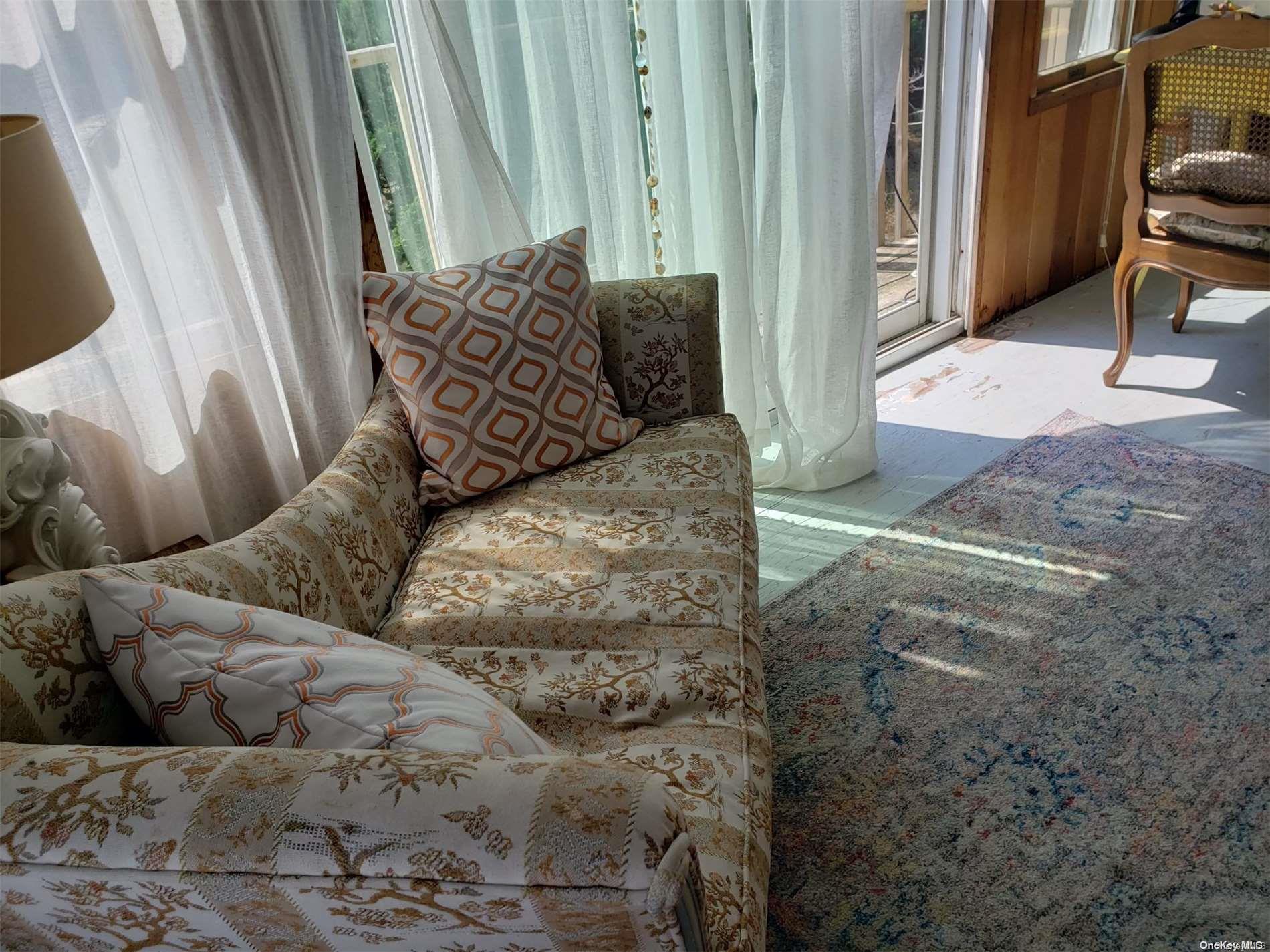 863 Evergreen Walk Ocean Beach Ocean Beach, NY 11770