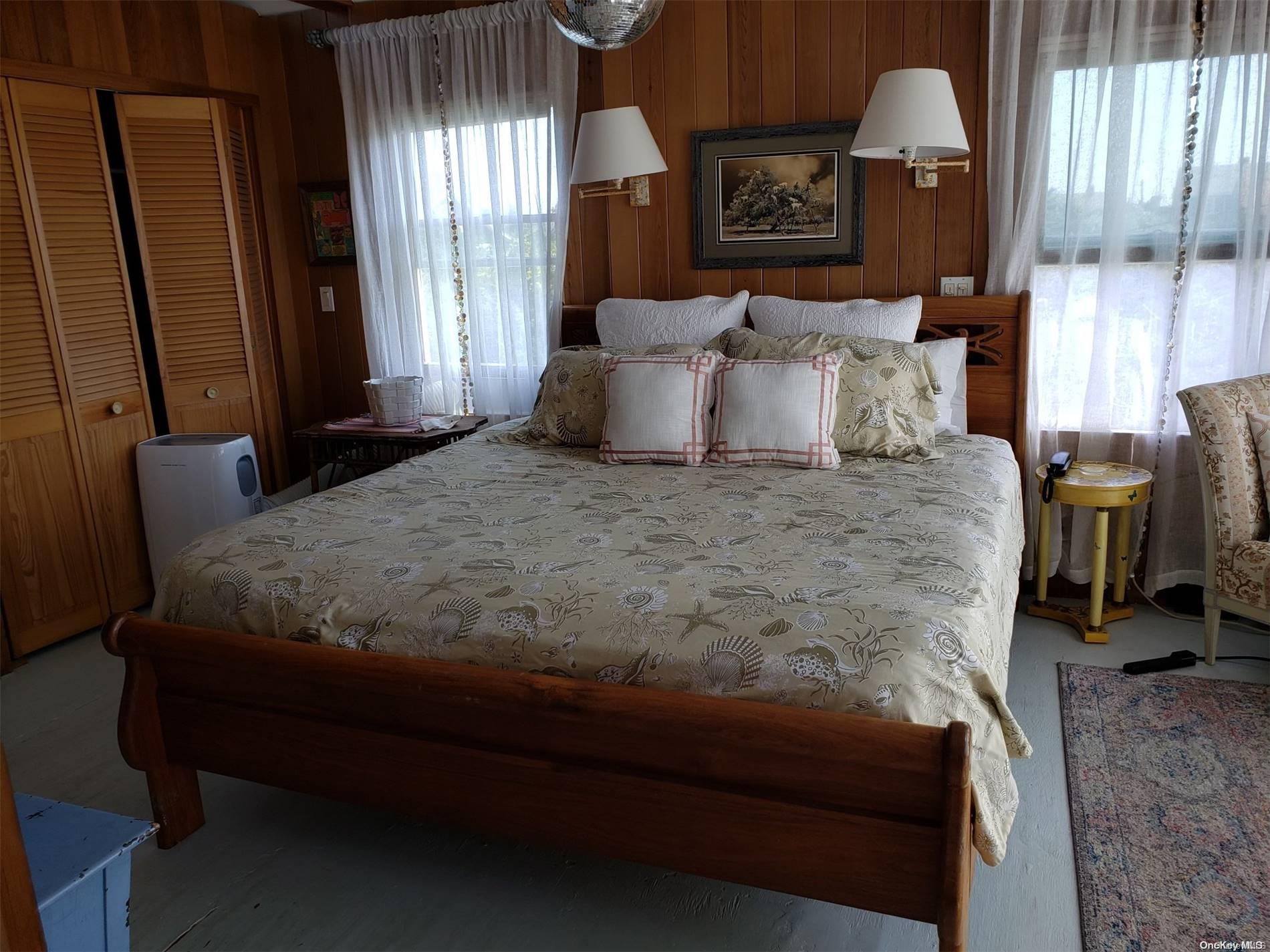 863 Evergreen Walk Ocean Beach Ocean Beach, NY 11770