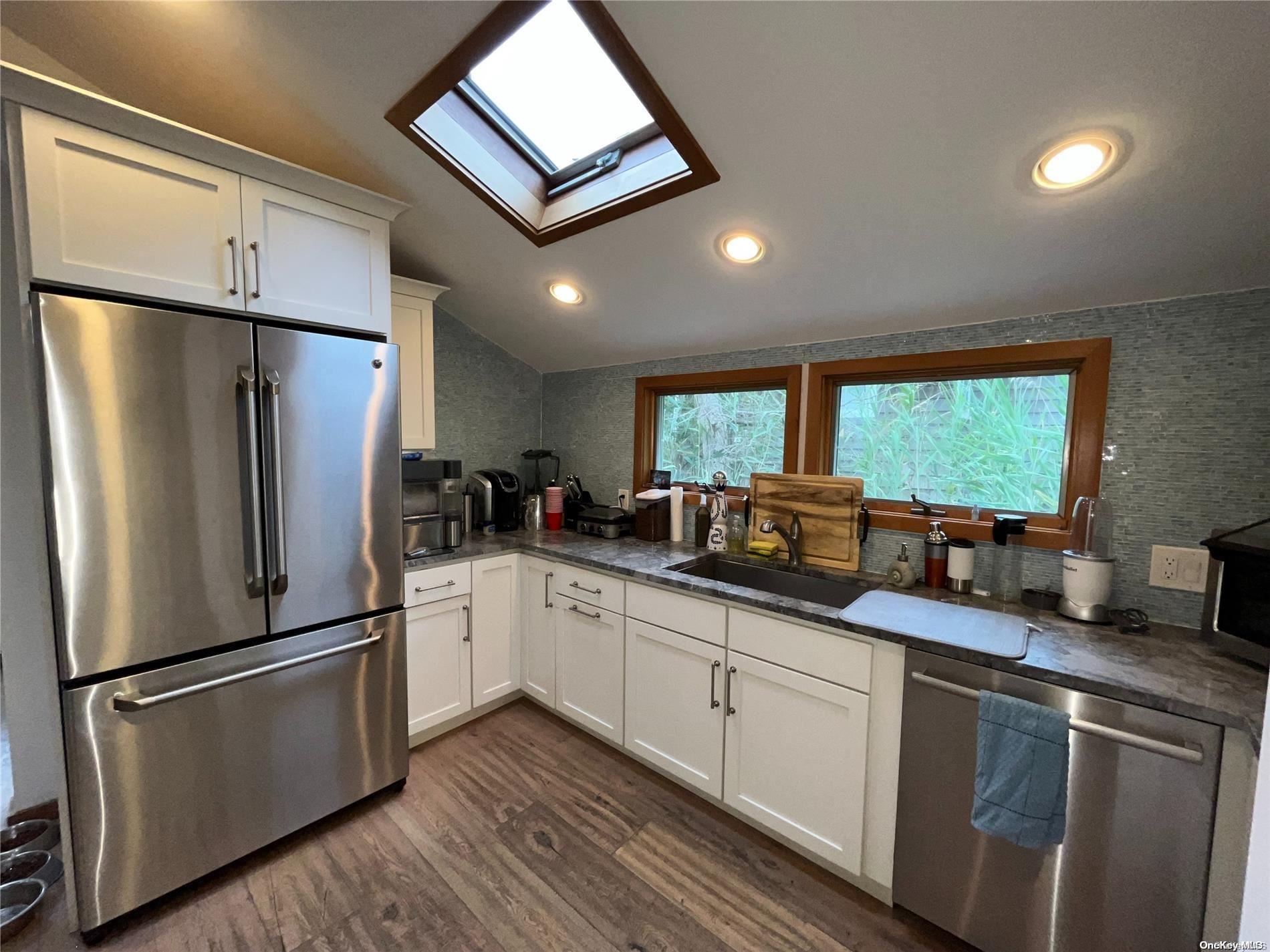 197 Cottage Walk Ocean Beach Ocean Beach, NY 11770