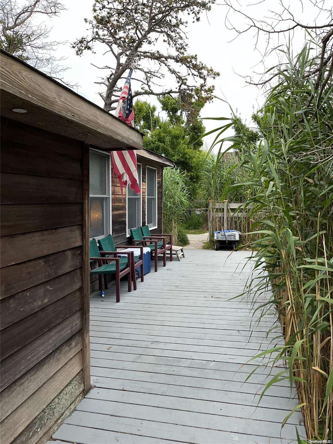 197 Cottage Walk Ocean Beach Ocean Beach, NY 11770