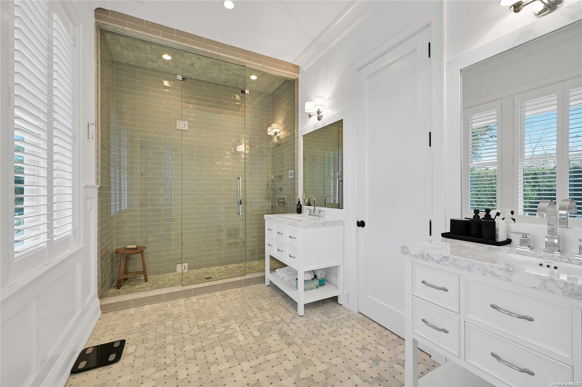 52 Quogue Street Quogue Quogue NY 11959