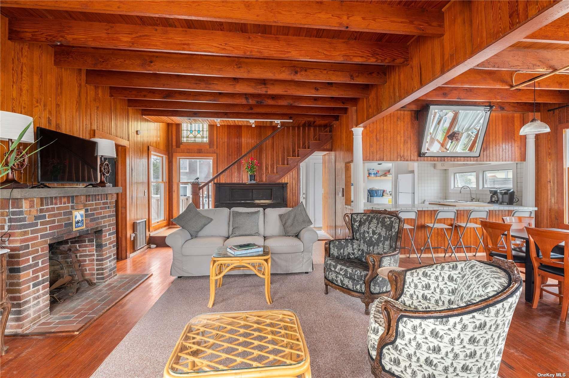 300 Cottage Walk Ocean Beach Ocean Beach, NY 11770