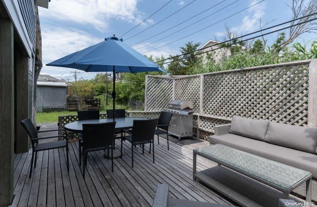 597 Bayberry Walk Ocean Beach Ocean Beach NY 11770