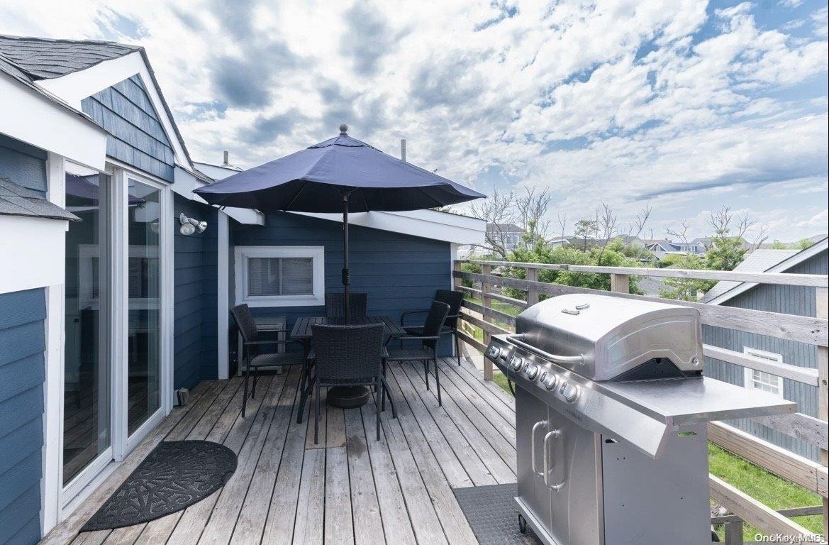 597 Bayberry Walk Ocean Beach Ocean Beach NY 11770