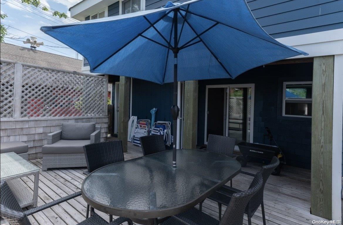 597 Bayberry Walk Ocean Beach Ocean Beach NY 11770