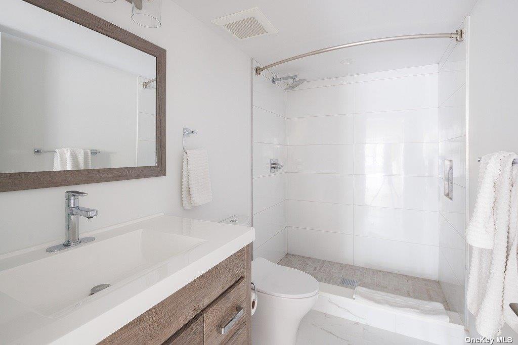 650 Pine Avenue Southold Southold, NY 11971