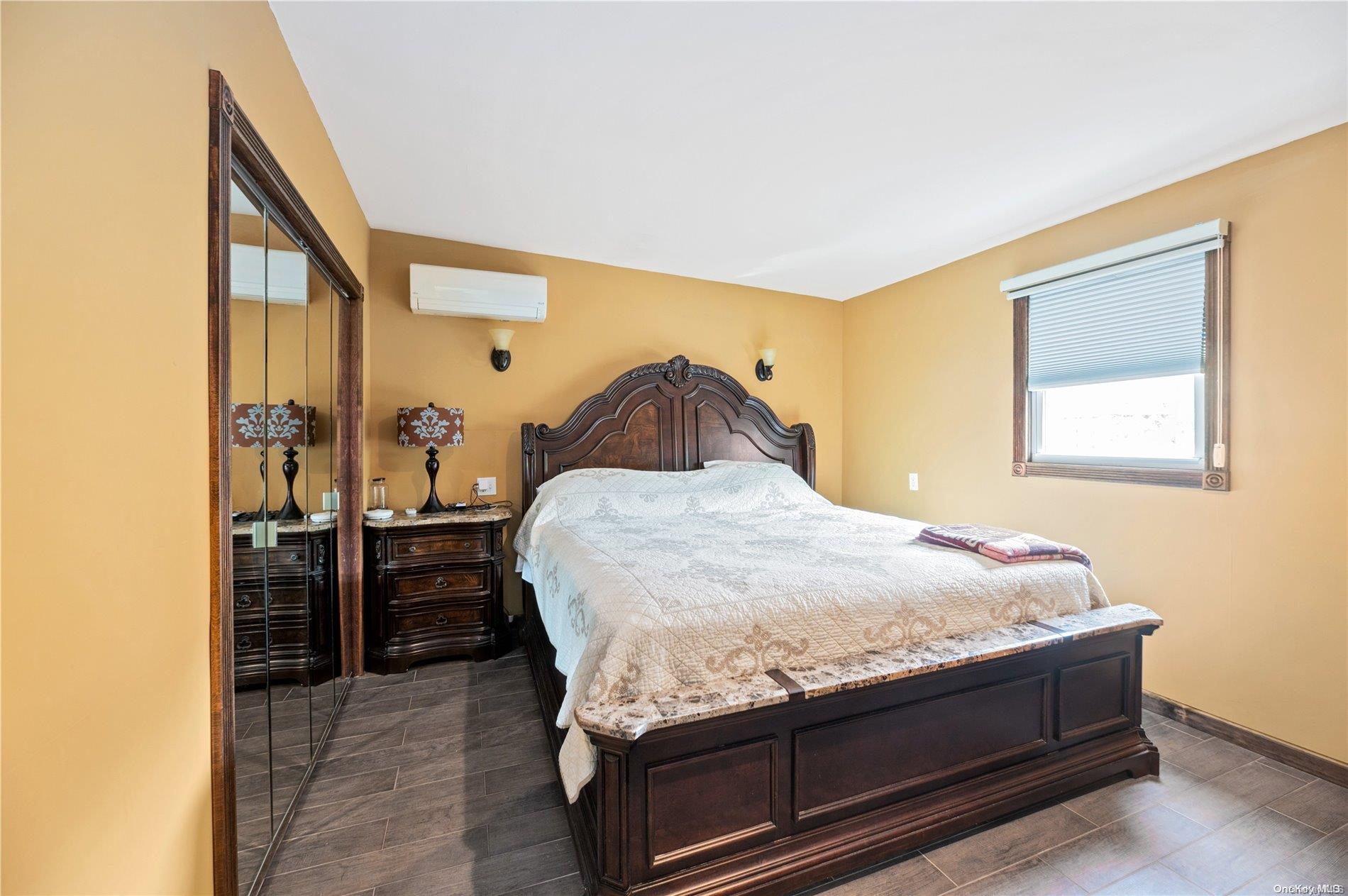 289 Cottage Walk Ocean Beach Ocean Beach, NY 11770