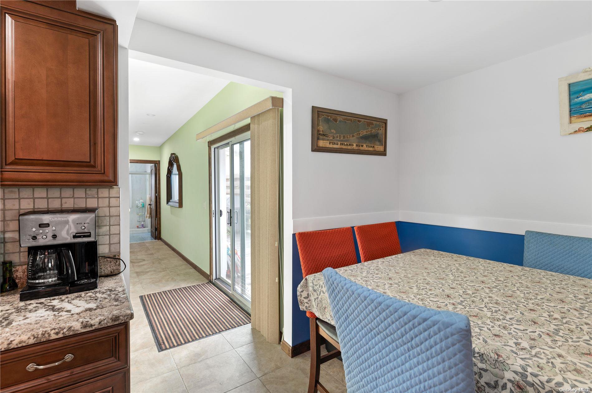 289 Cottage Walk Ocean Beach Ocean Beach, NY 11770