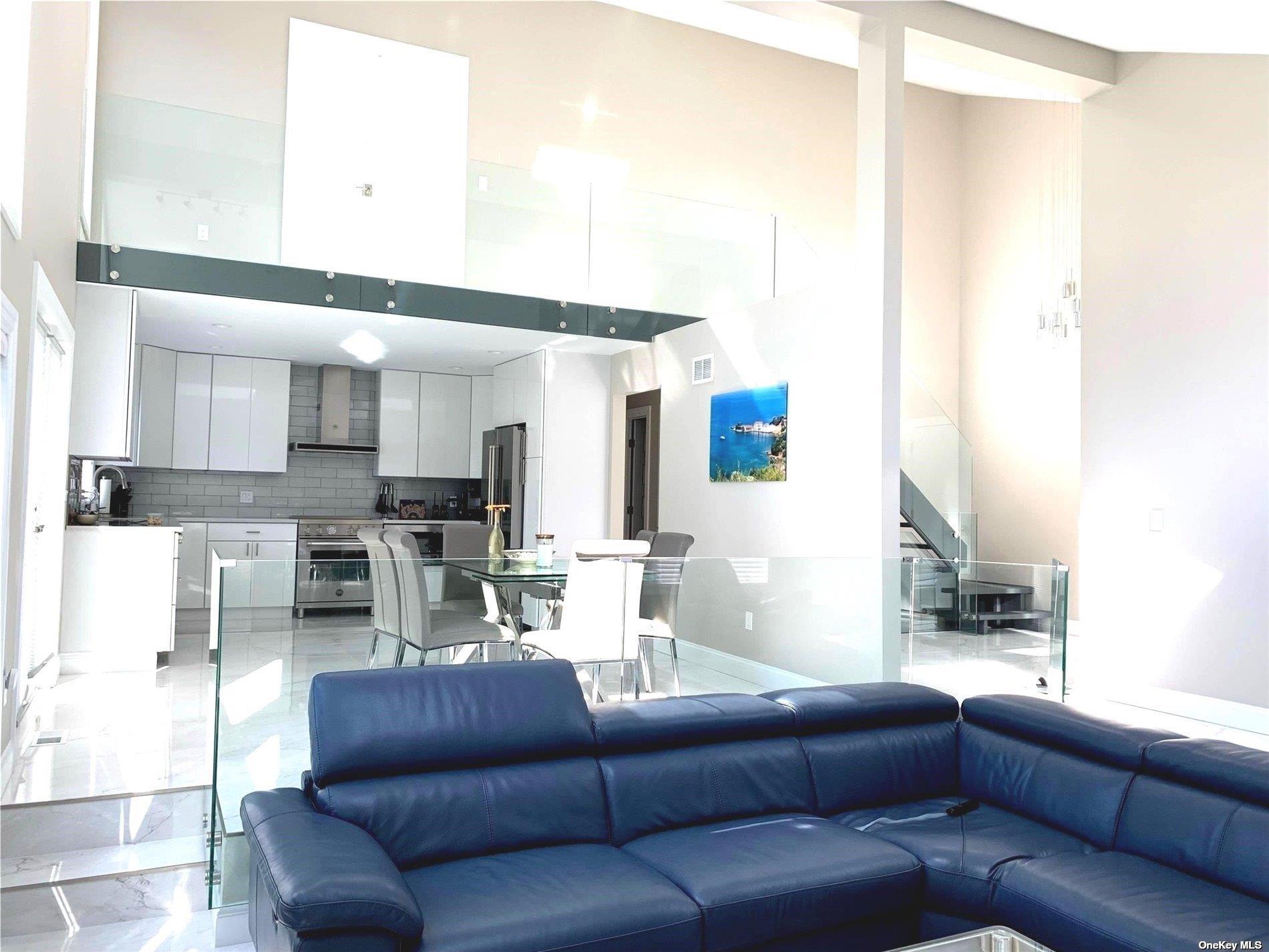 3655 Pequash Avenue Cutchogue Cutchogue, NY 11935