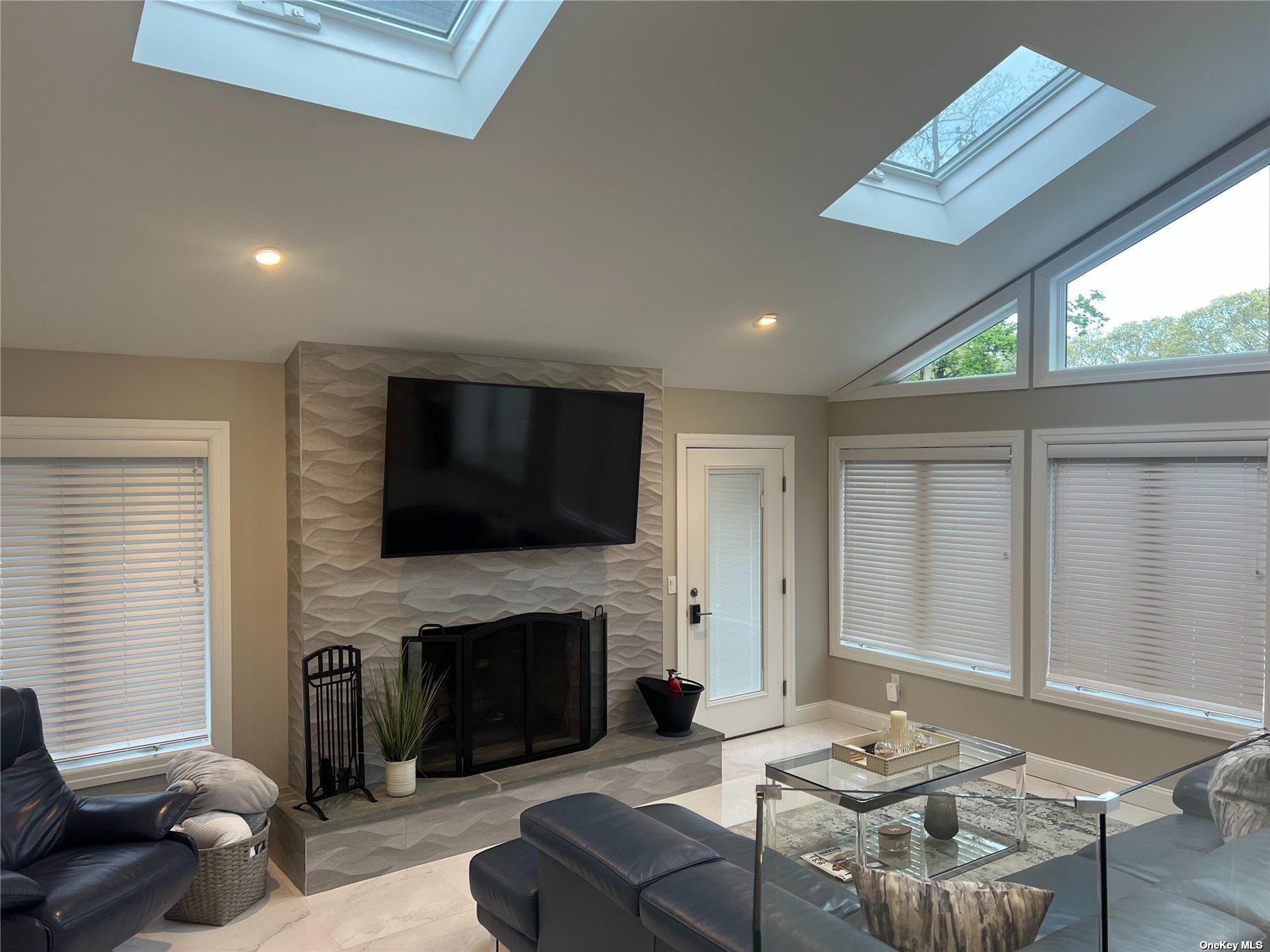 3655 Pequash Avenue Cutchogue Cutchogue, NY 11935