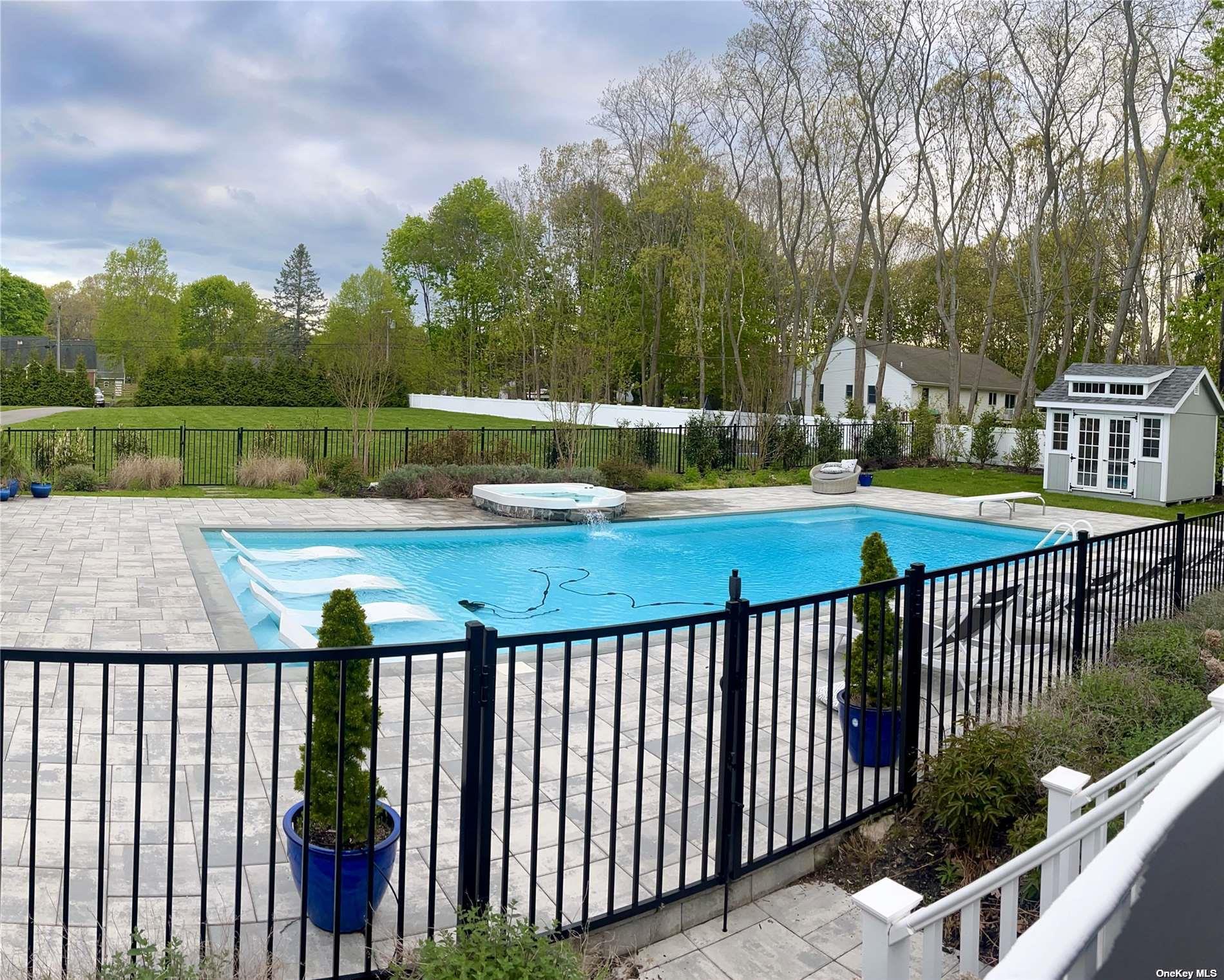 3655 Pequash Avenue Cutchogue Cutchogue, NY 11935