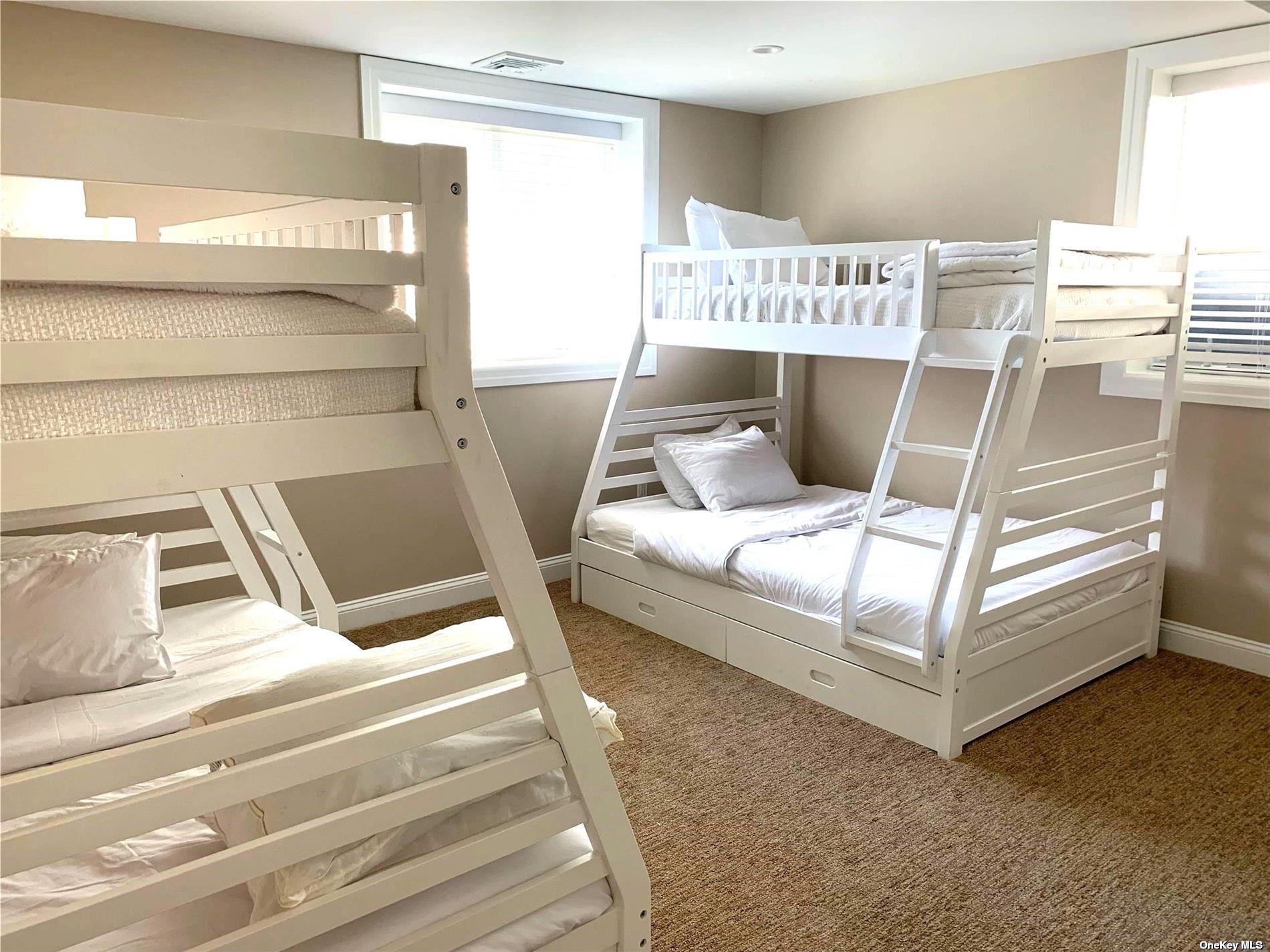 3655 Pequash Avenue Cutchogue Cutchogue, NY 11935