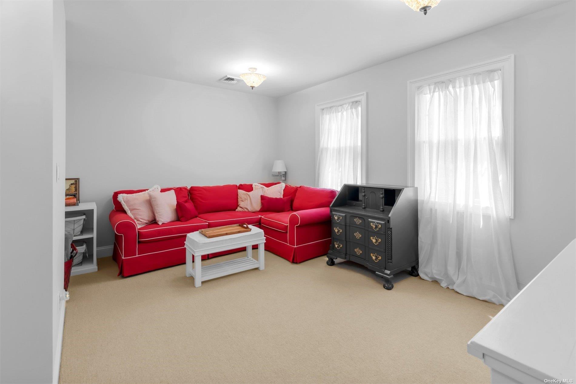 250 Wesland Road Southold Southold, NY 11971