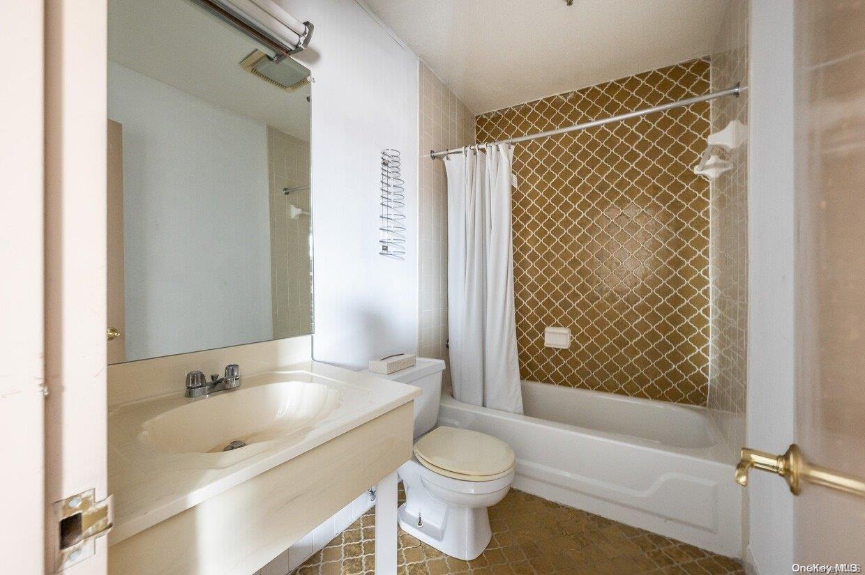 4858 32nd Route Out of NYC Catskill NY 12414