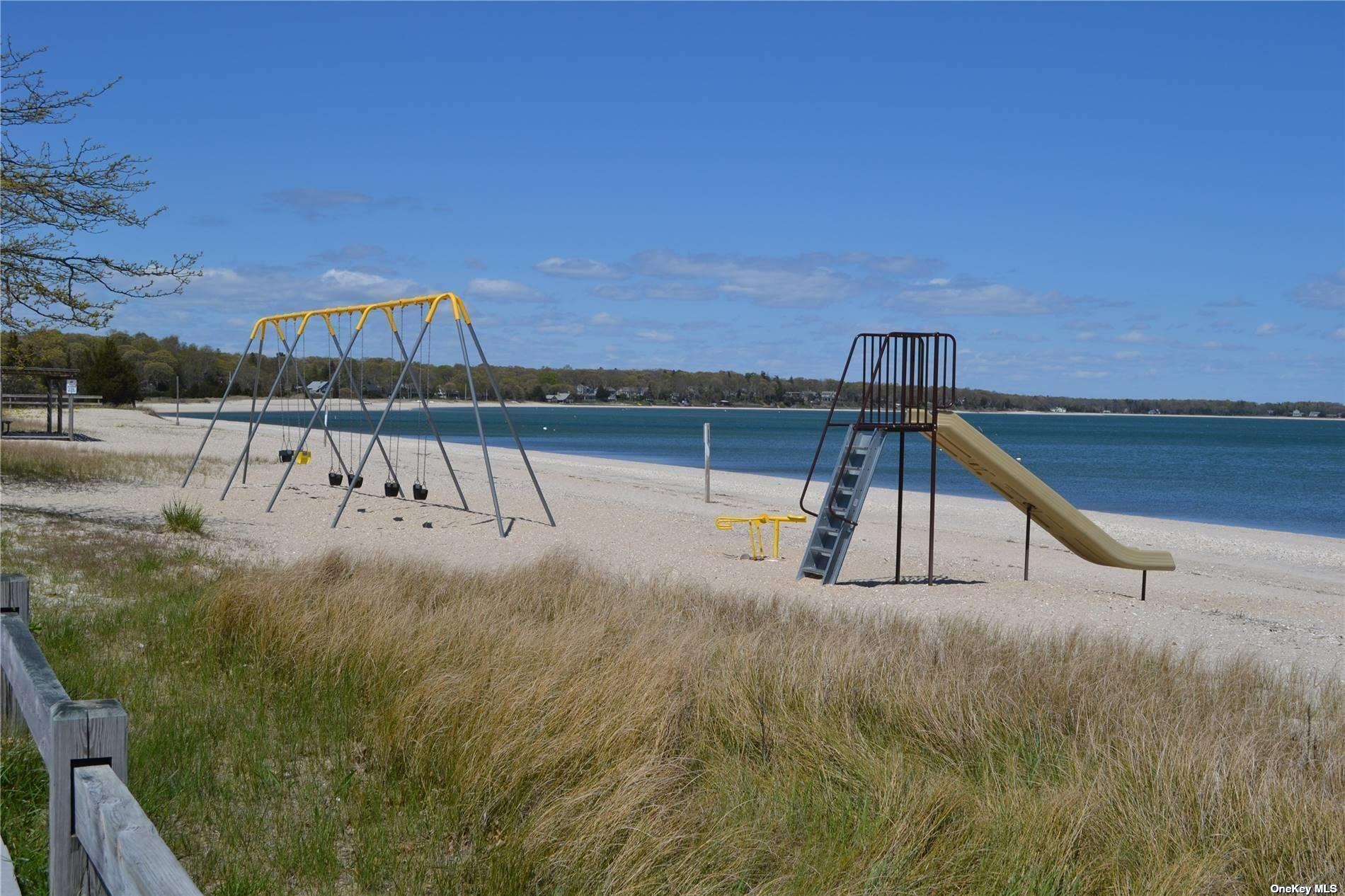 25 Moose Trail Cutchogue Cutchogue NY 11935