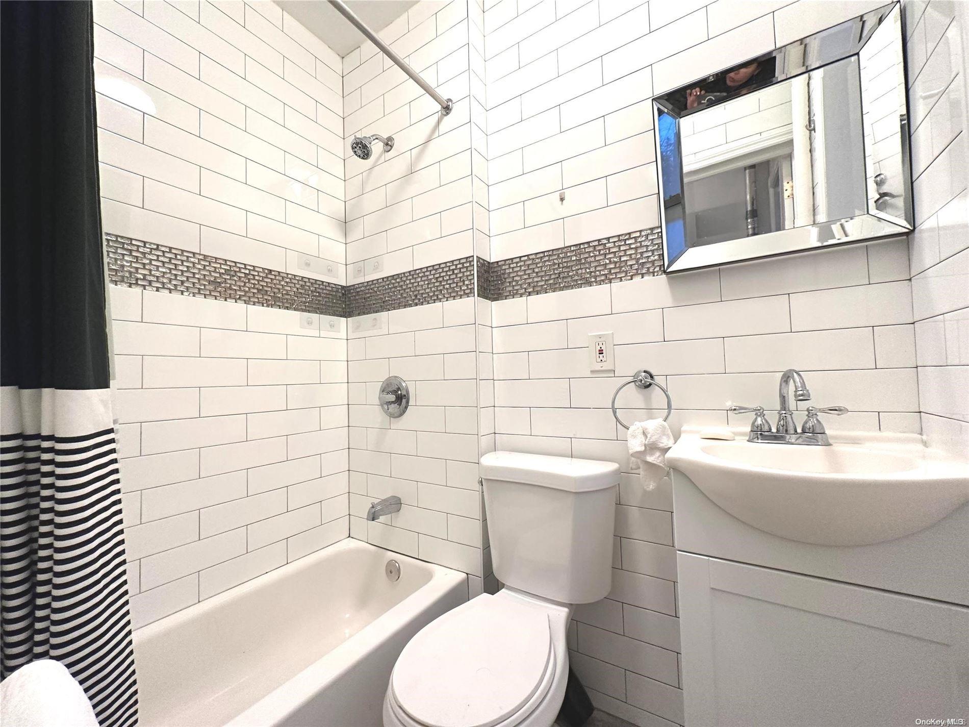 242 Kingsland Avenue Brooklyn NY 11222