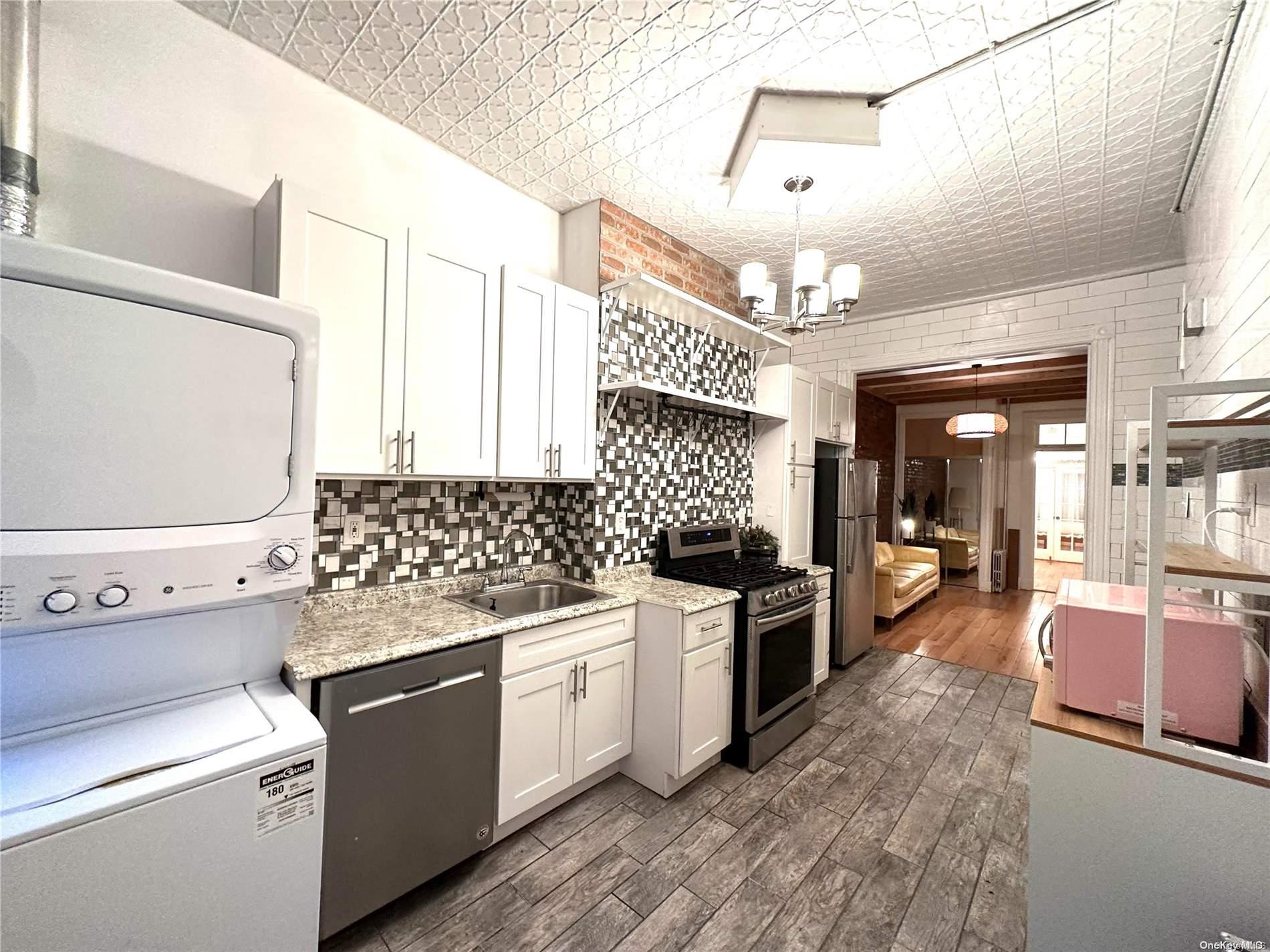 242 Kingsland Avenue Brooklyn NY 11222