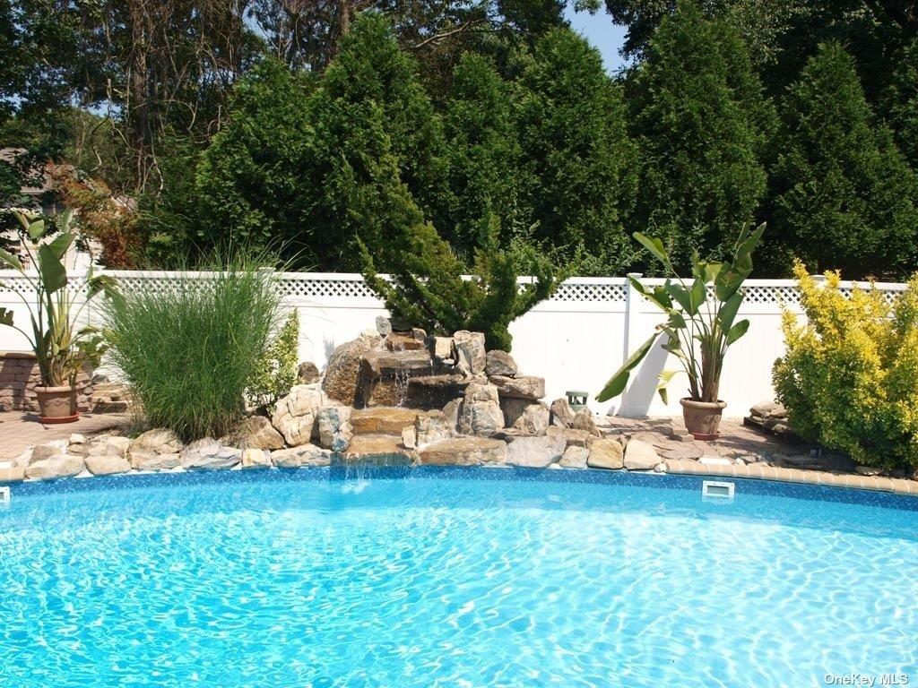 355 Windjammer Drive Southold Southold NY 11971