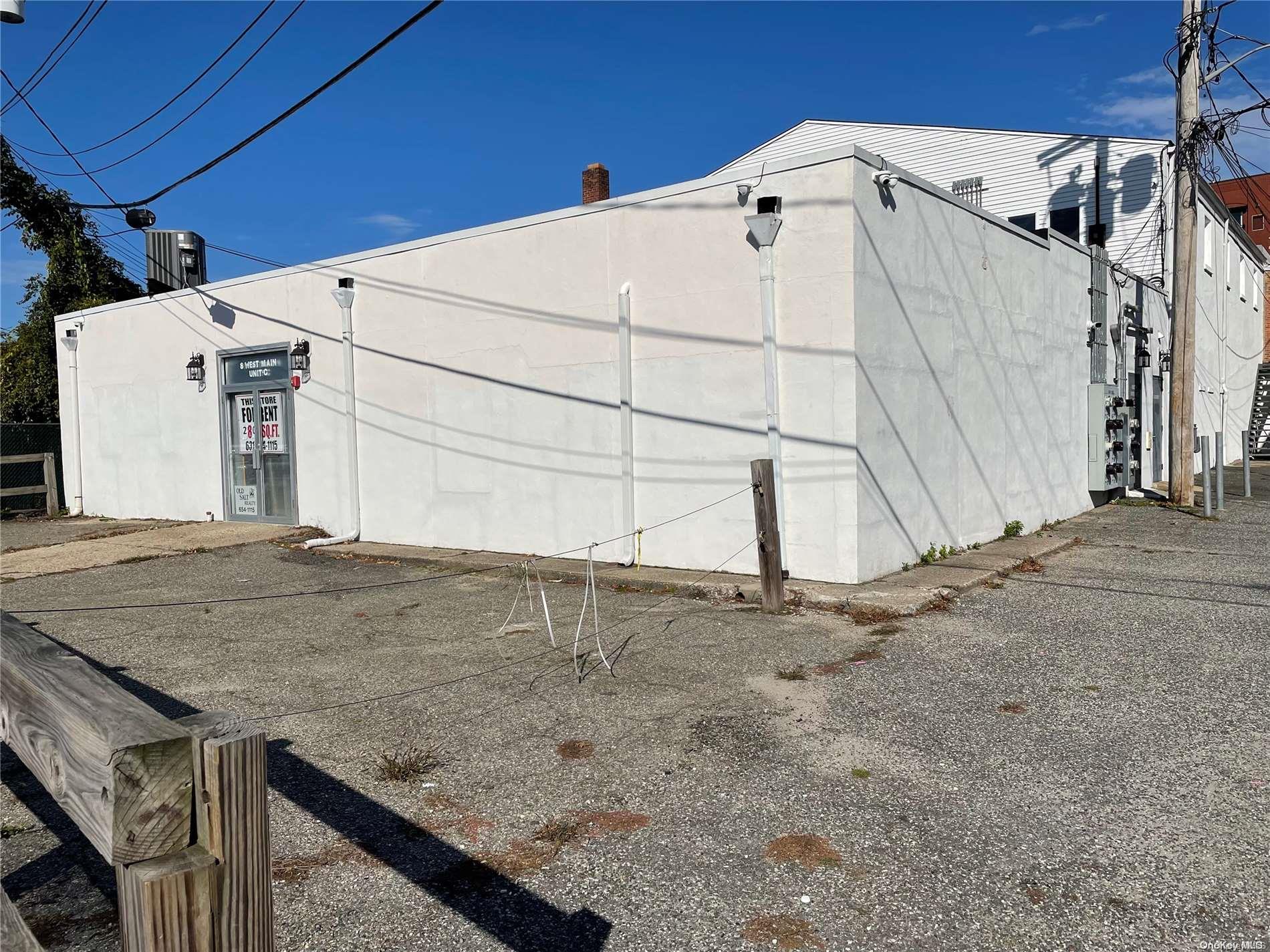 8 West Main Street C Patchogue Patchogue, NY 11772