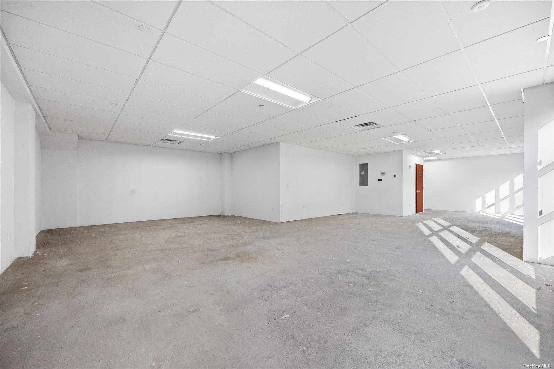 133-20 41st Road 4-B Flushing Flushing, NY 11355