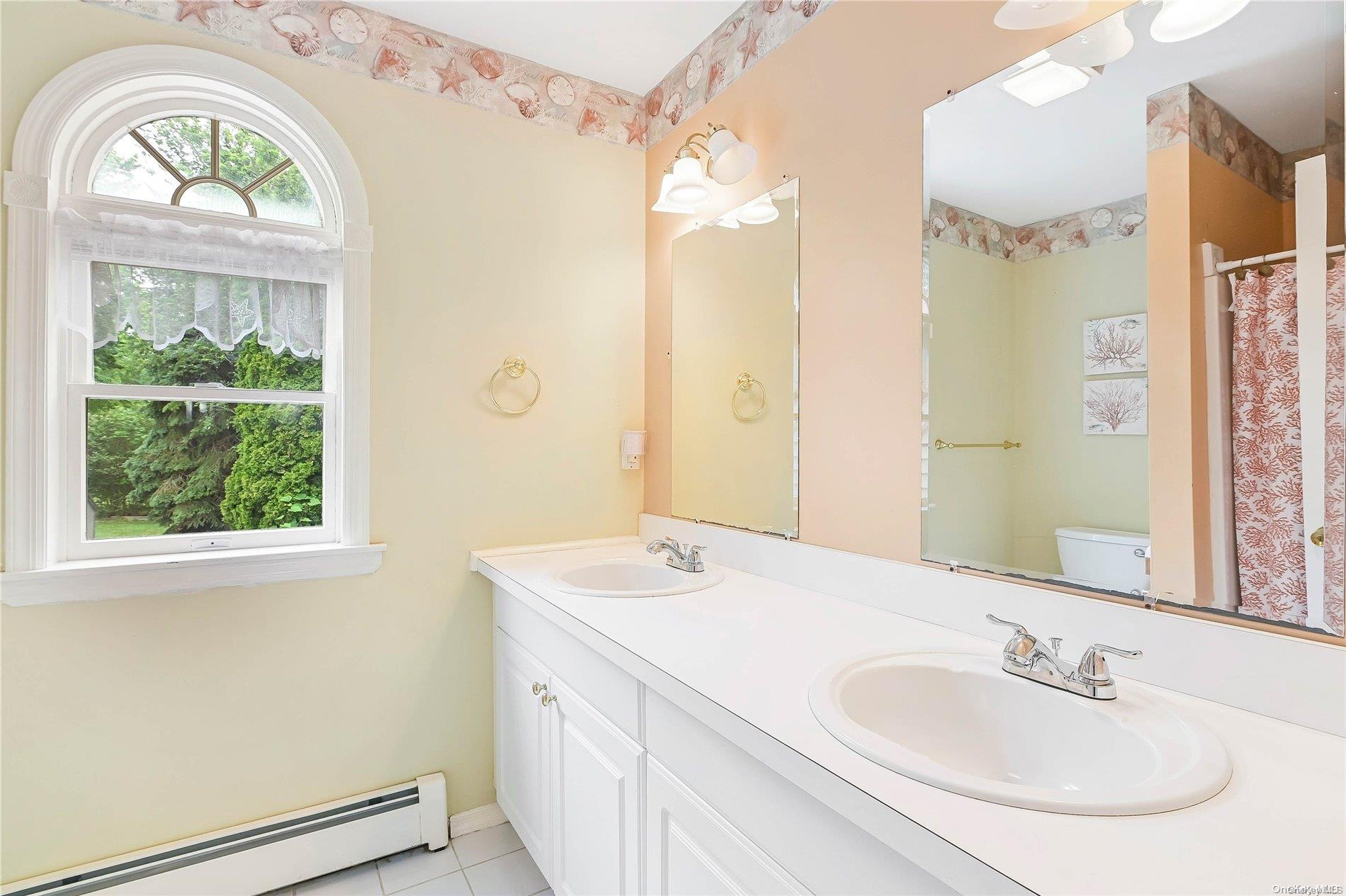 530 Stillwater Avenue Cutchogue Cutchogue, NY 11935