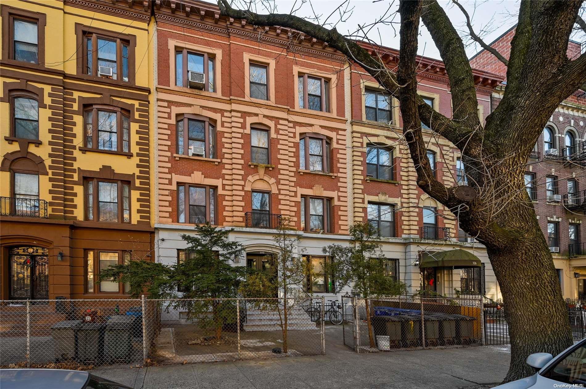 380 Saint John's Place Brooklyn, NY 11238