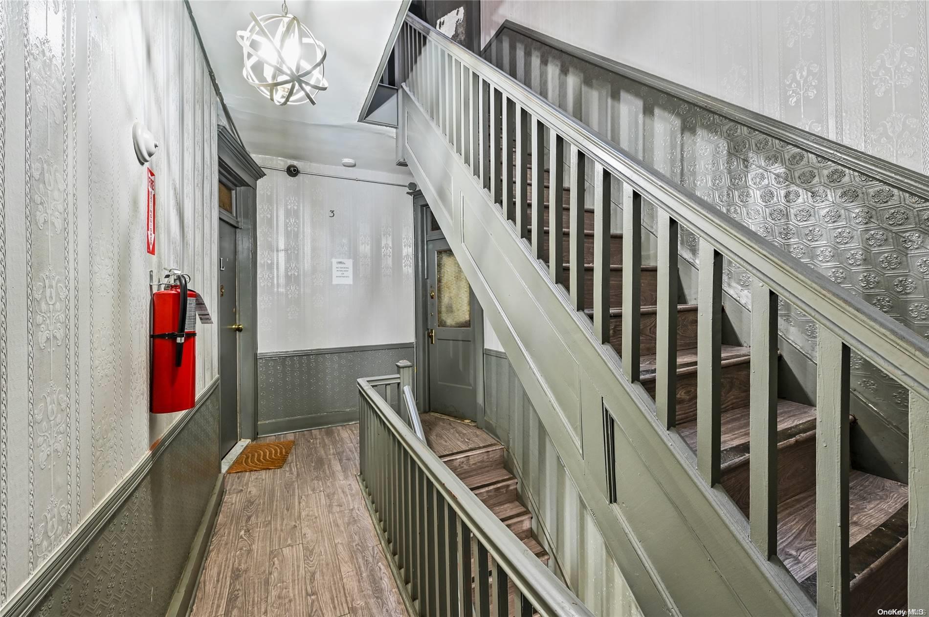 380 Saint John's Place Brooklyn, NY 11238