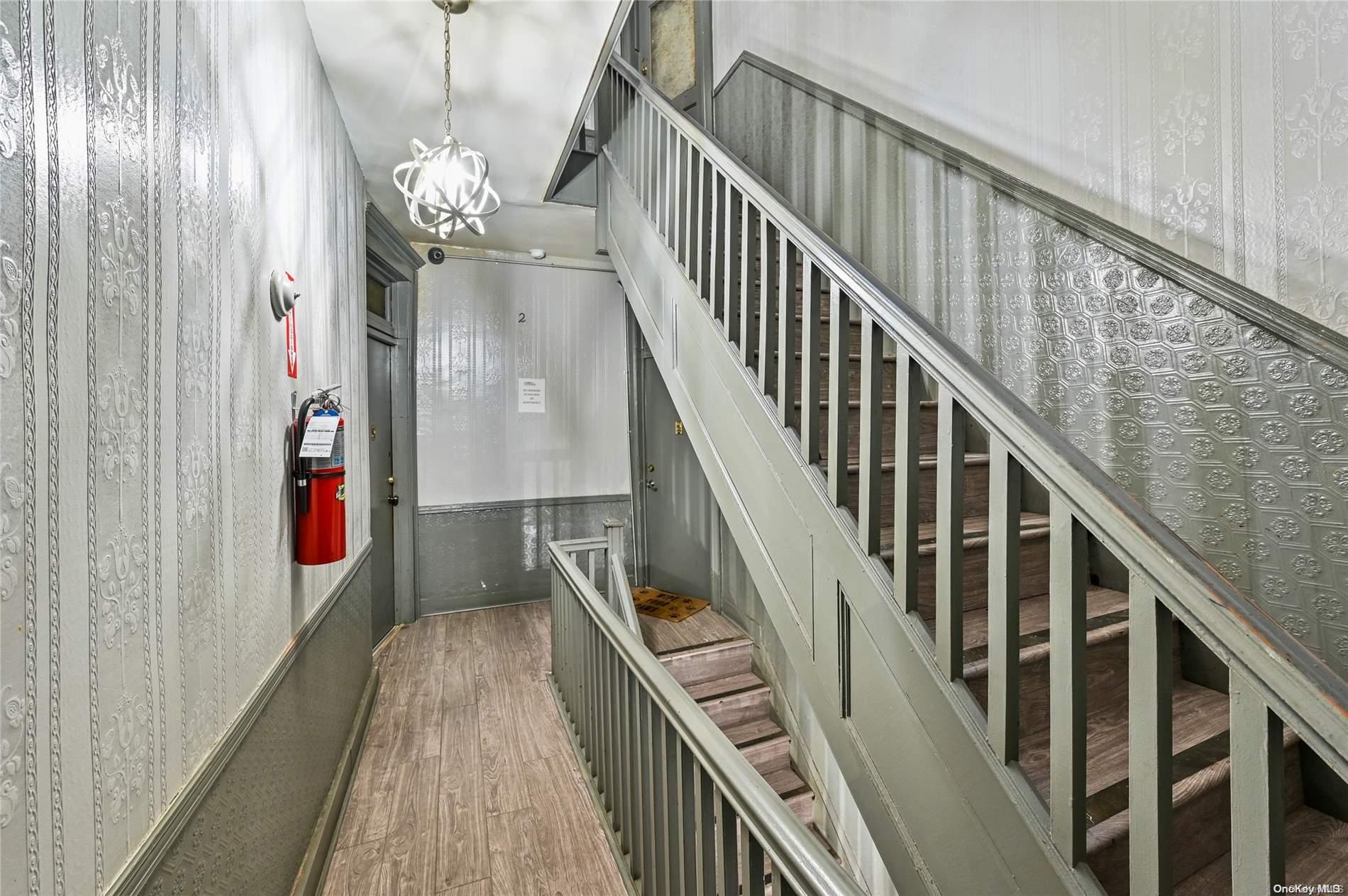 380 Saint John's Place Brooklyn, NY 11238