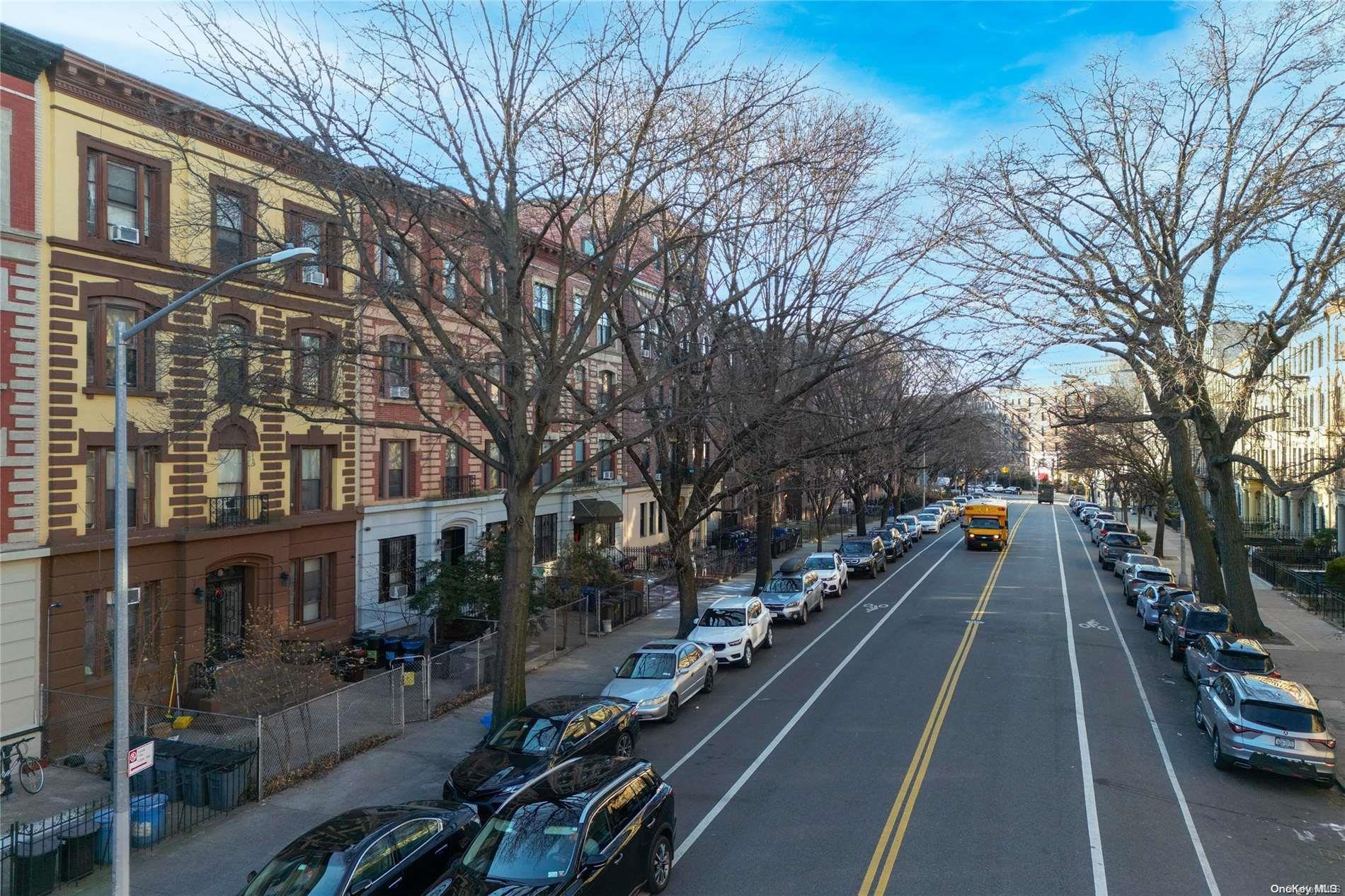 380 Saint John's Place Brooklyn, NY 11238