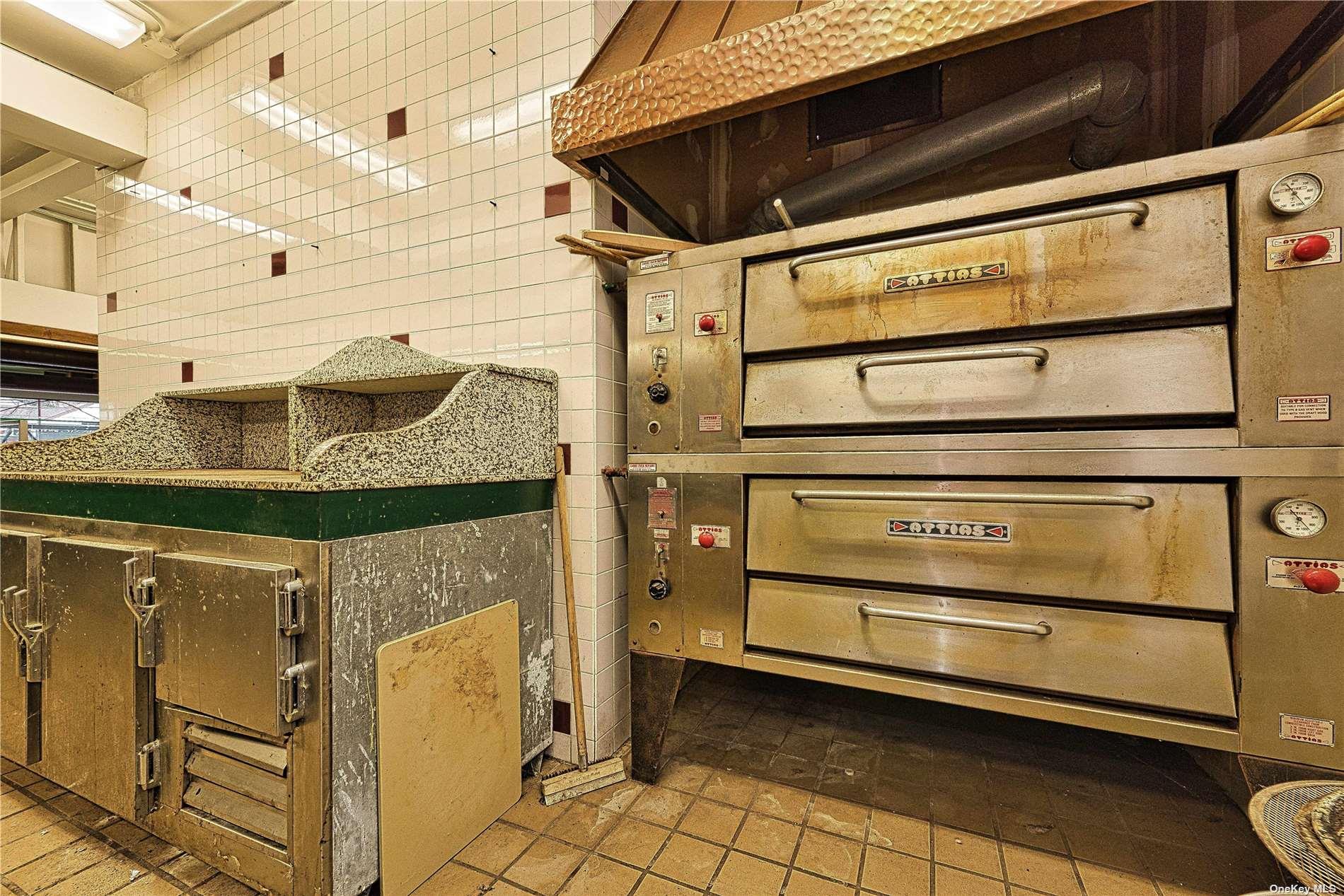 80 East Main Street Huntington Huntington NY 11743