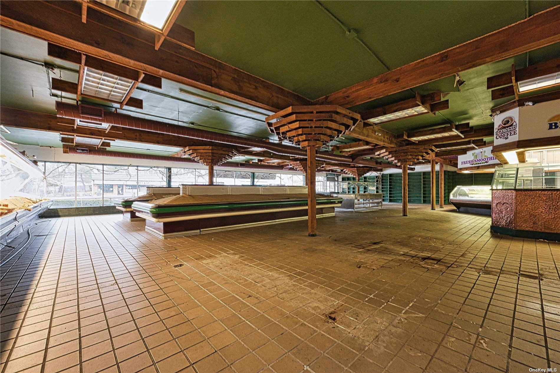 80 East Main Street Huntington Huntington NY 11743