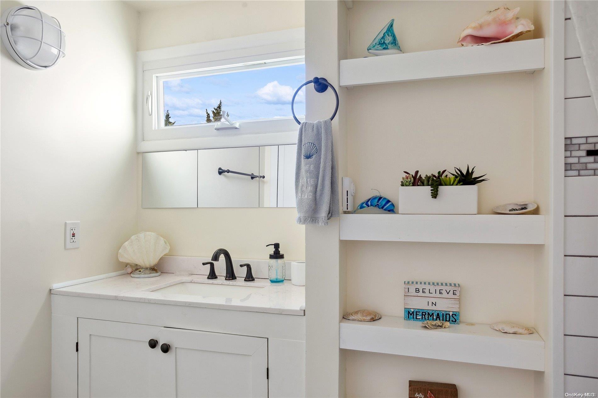 400 Dune Road Westhampton Beach Westhampton Beach, NY 11978