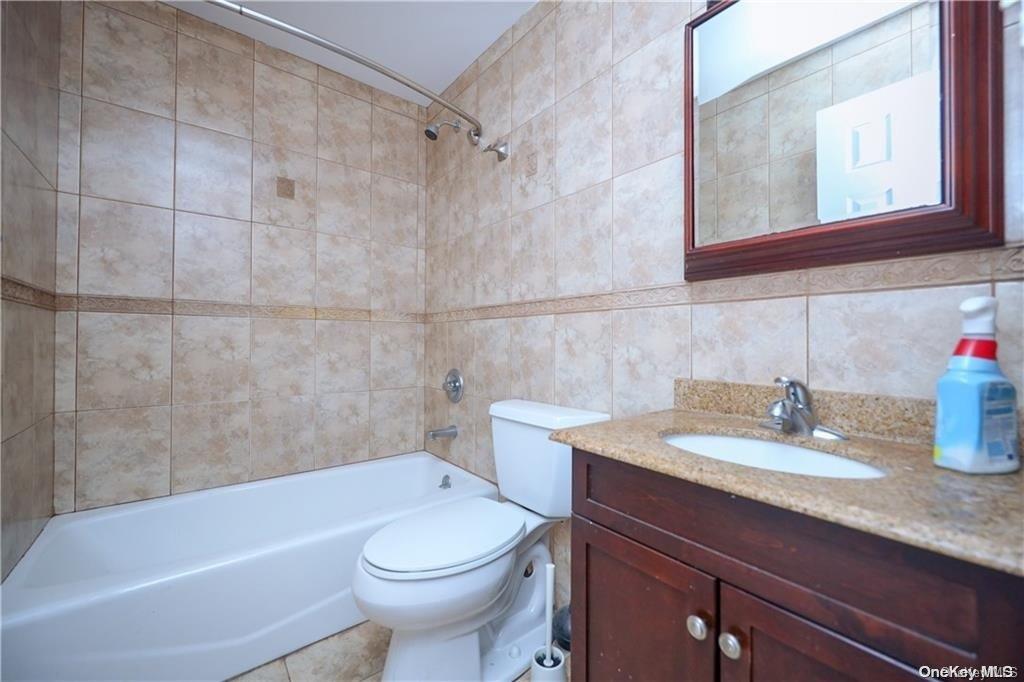 754 40th Street Brooklyn NY 11232