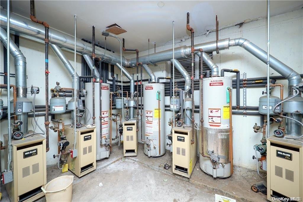 754 40th Street Brooklyn NY 11232