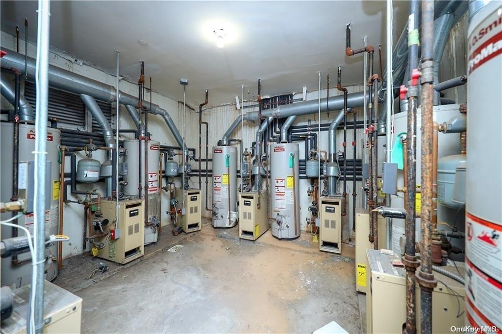 754 40th Street Brooklyn NY 11232