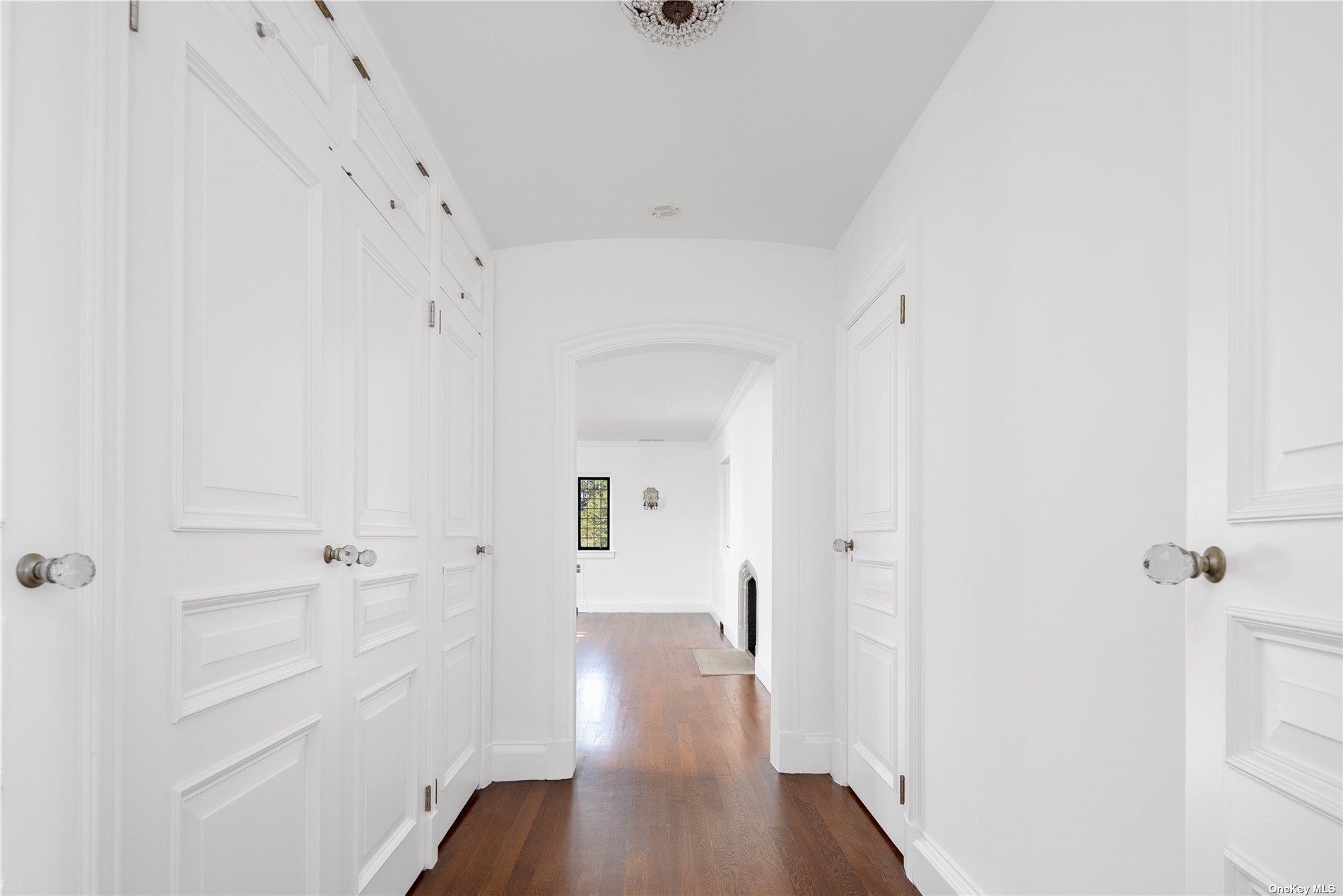 16 Tuthill Lane Remsenburg Remsenburg NY 11960