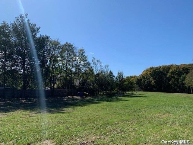 385 New Suffolk Avenue Mattituck Mattituck, NY 11952