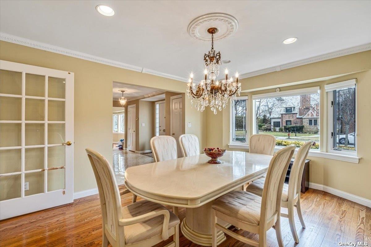 4 Midfarm Road Rockville Centre Rockville Centre NY 11570