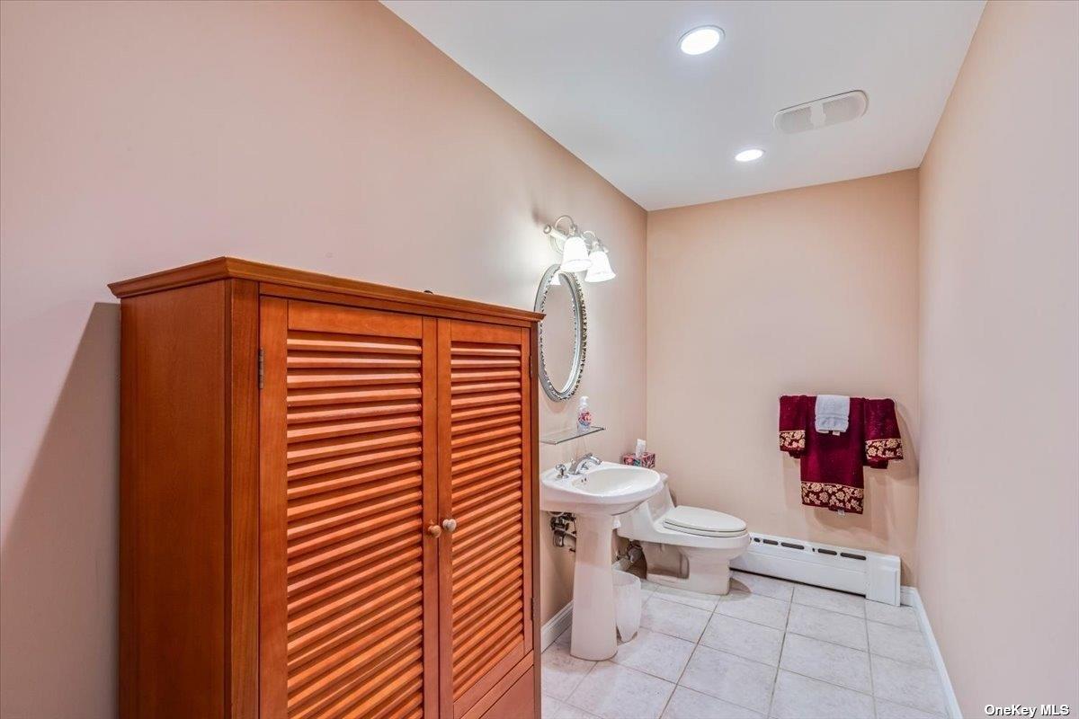 4 Midfarm Road Rockville Centre Rockville Centre NY 11570