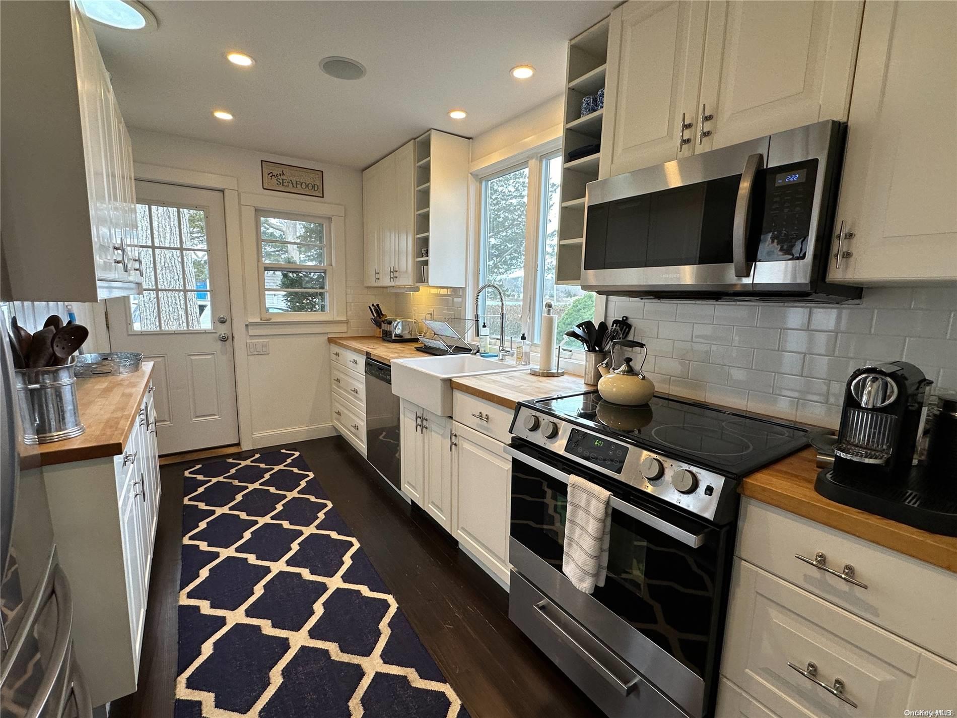 1100 Pine Avenue Southold Southold, NY 11971