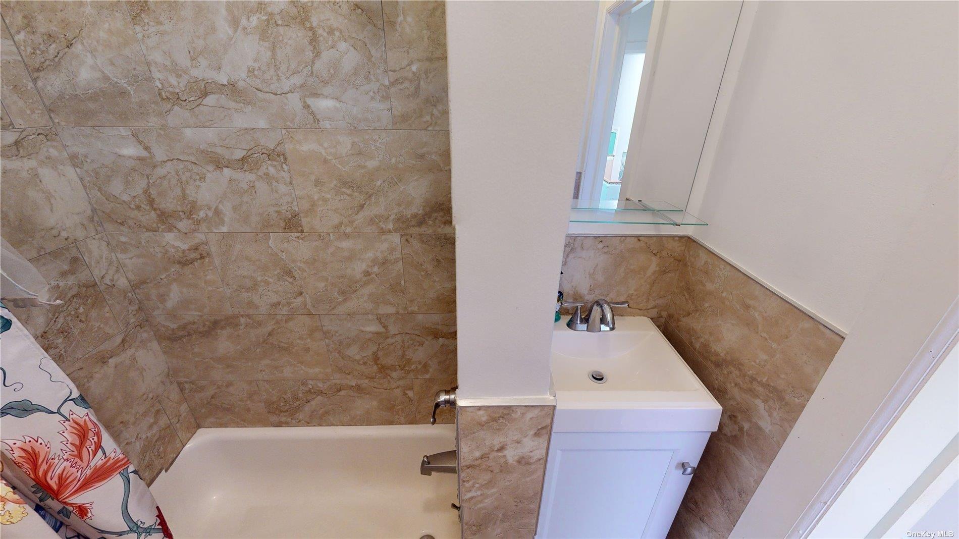 46 Sutton Street Brooklyn, NY 11222