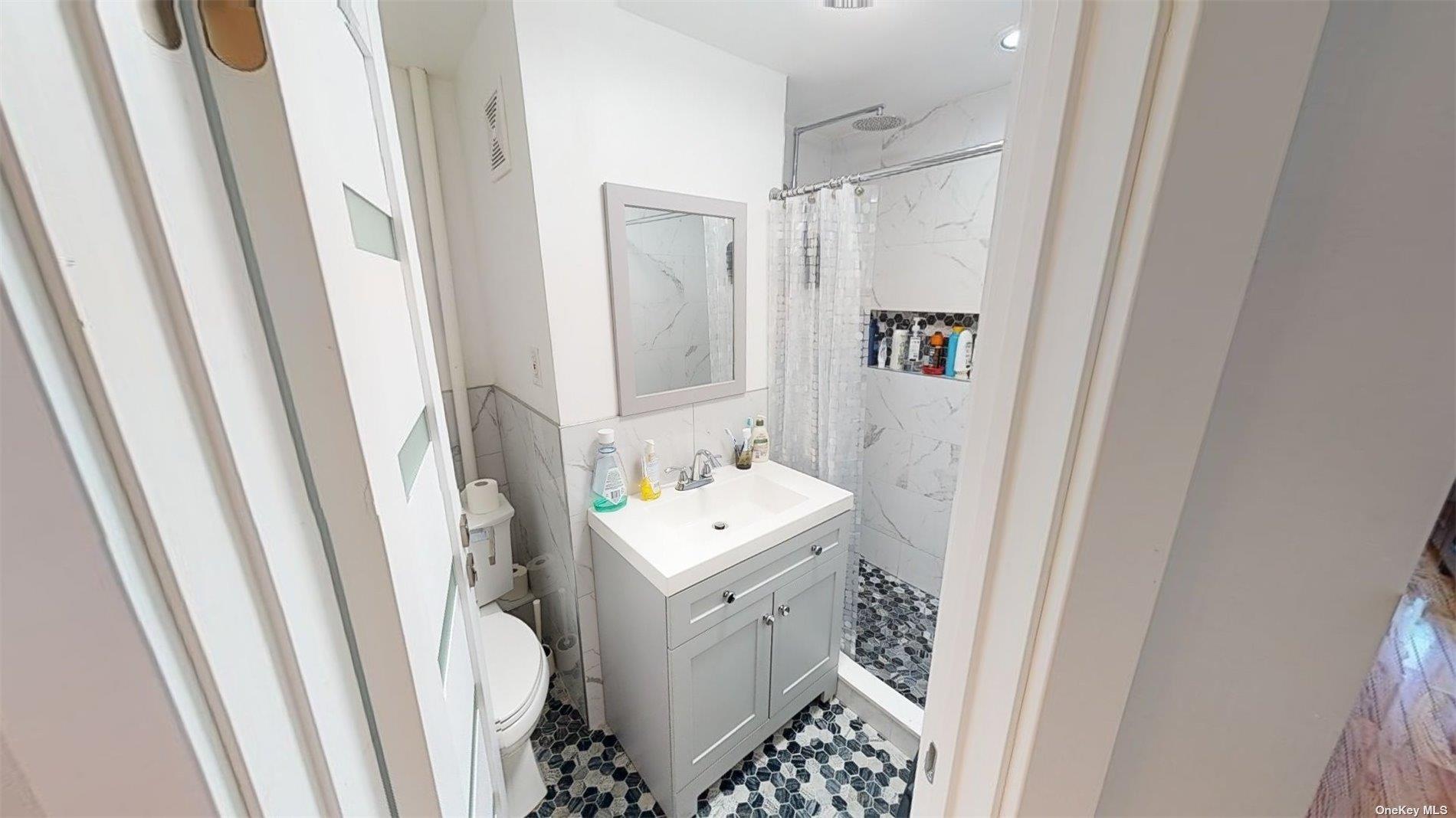 46 Sutton Street Brooklyn, NY 11222