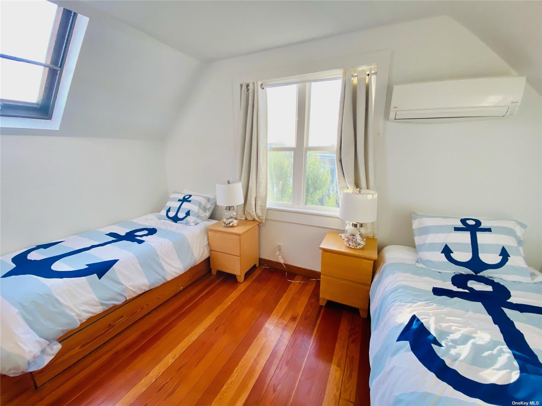 38 Homesite Avenue Seaview Seaview, NY 11770